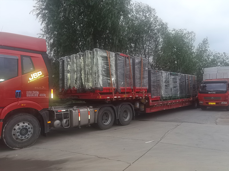 吉林通化路名牌燈箱100臺，第八車發(fā)貨！